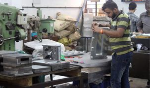 TECHNO MOLDS, INC./POLYTECHNIQUE .